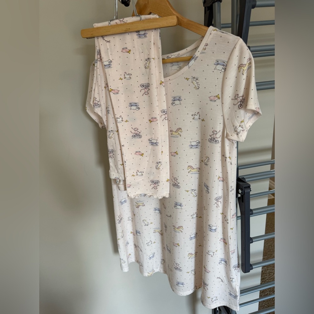 Gelato Pique- Women’s Adorable blush Pajamas with Fun Print - Picture 2 of 9